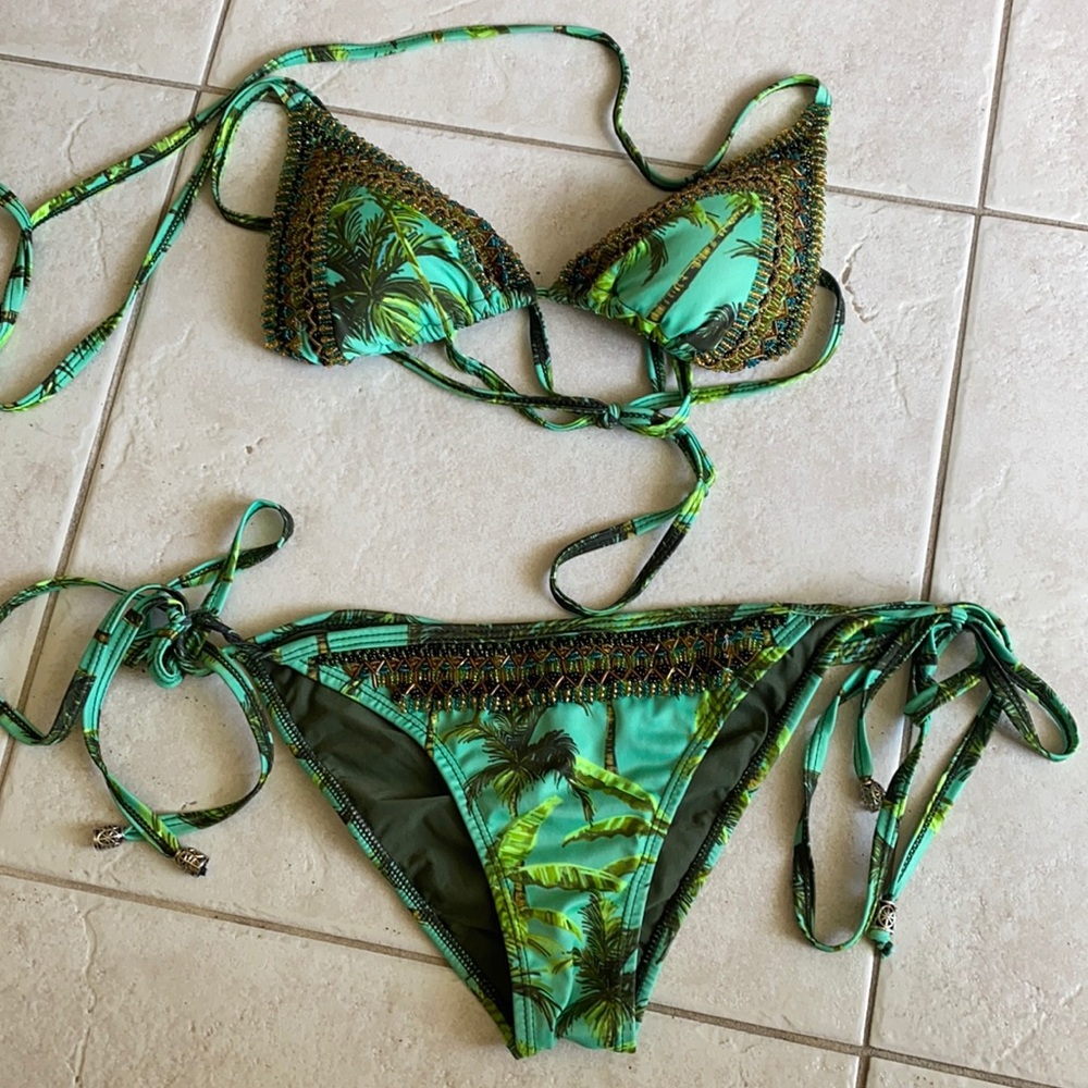 Gorgeous emerald green palm beaded lateen bikini